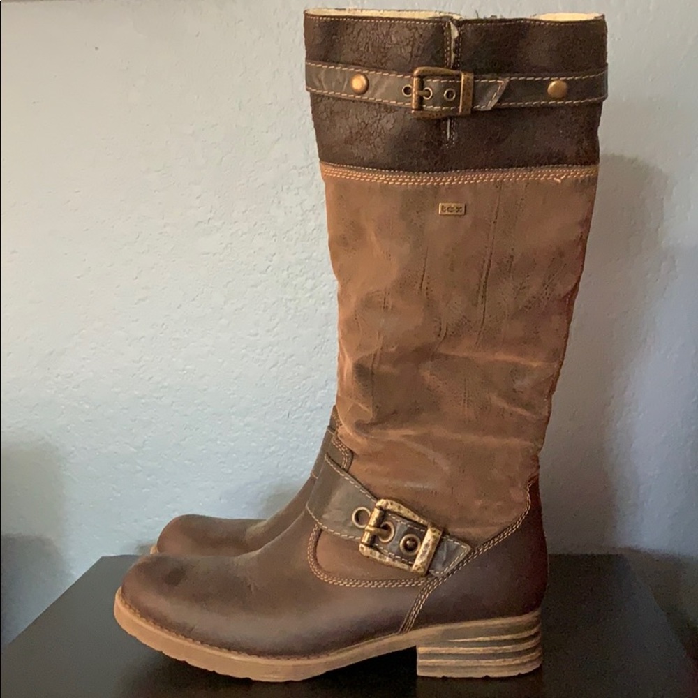 Women’s boots